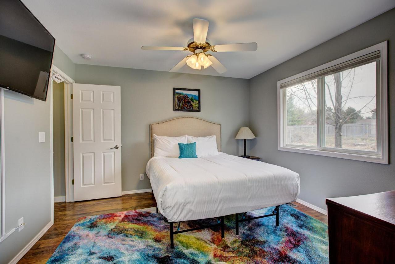 Hello Dolly! 3 Beds, 2 Bath, 2 Tv'S, Fireplace, Quiet Neighborhood In Star, Id Minutes From Walking Trails And River Views Eagle 外观 照片